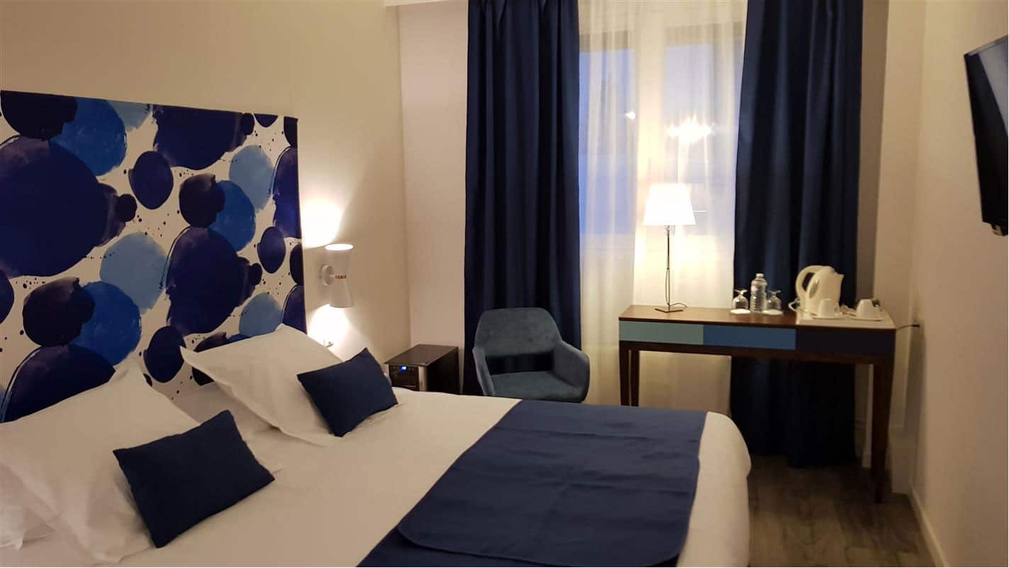 tete de lit hotel